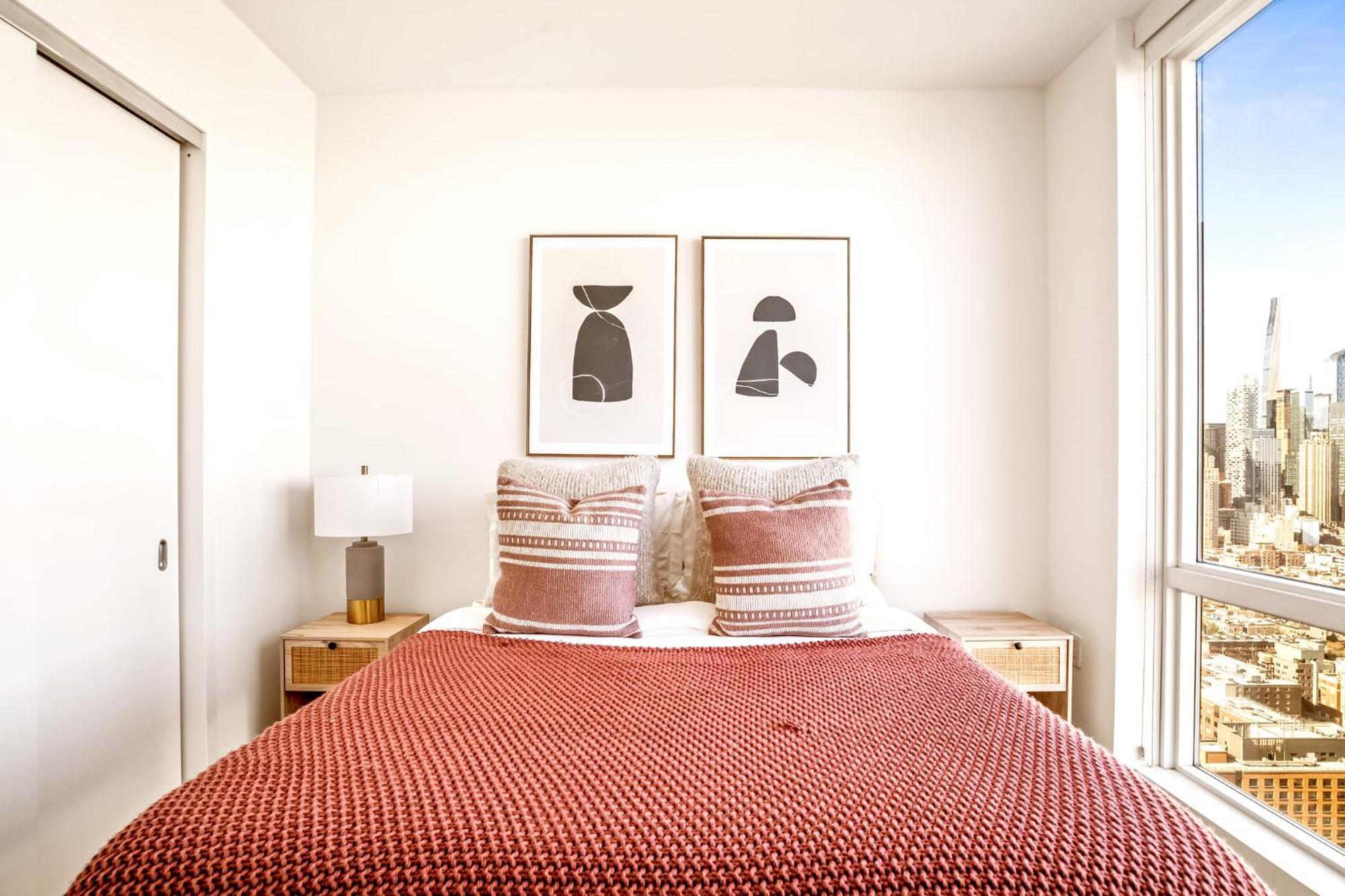 In The Clouds 2bd 2bath New York